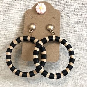 Black and gold earrings